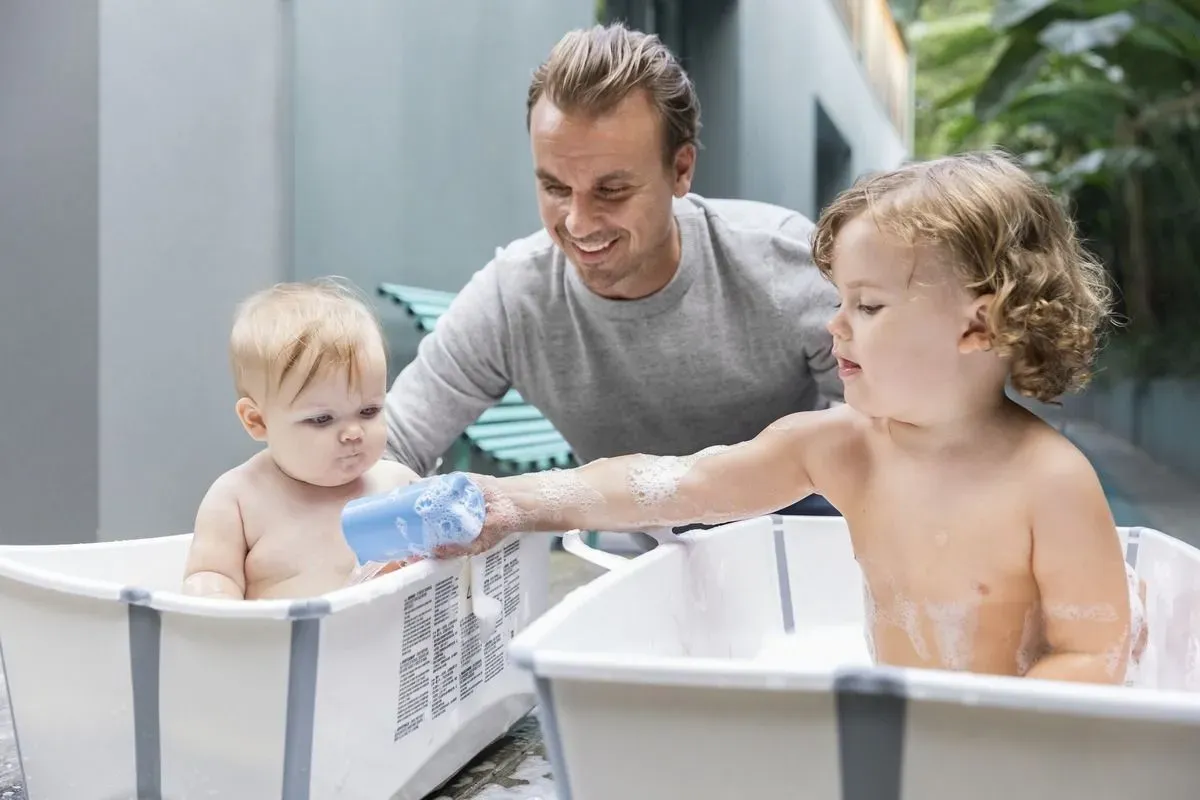 Ванночка Stokke Flexi Bath Макси Прозрачный/Белый (Transparent White) 535901 ПУ. Изображение 11