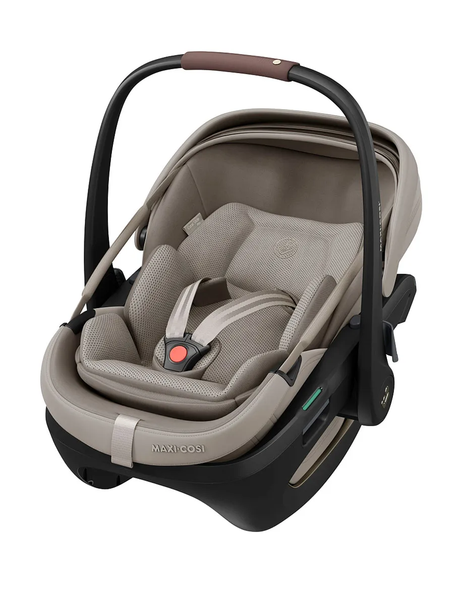 Автокресло 0+ Maxi-Cosi Coral Slide Pro, бежевый (sapphire sand). Изображение 1