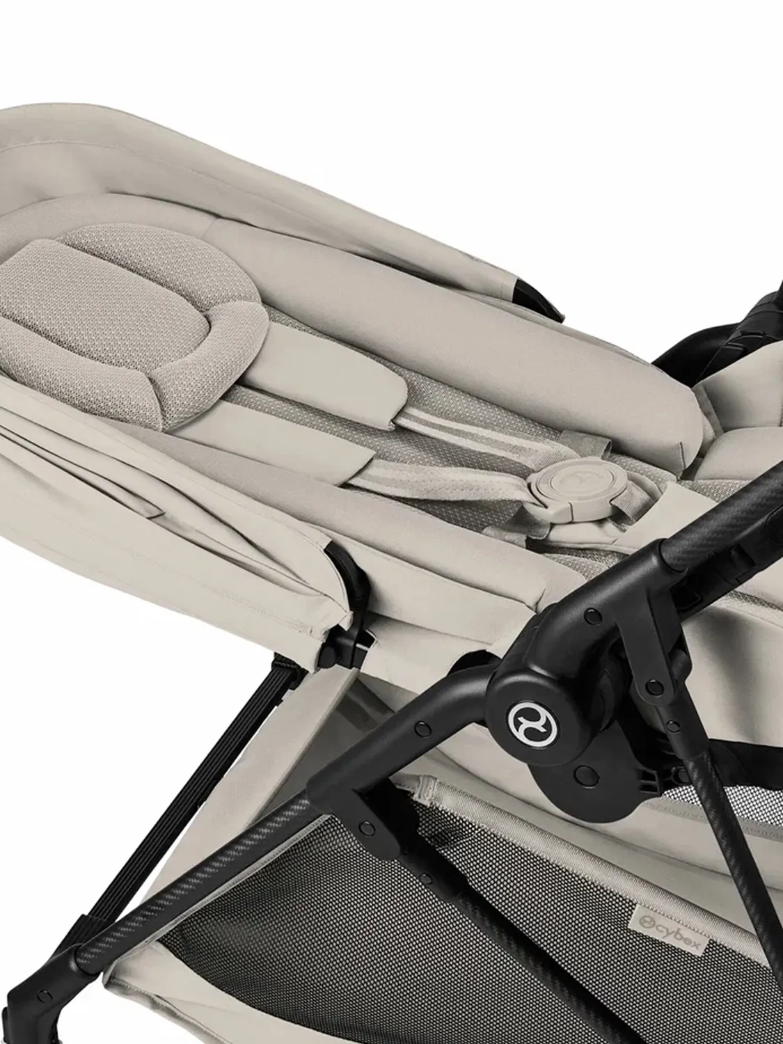 Коляска прогулочная Cybex Melio с дождевиком и бампером
