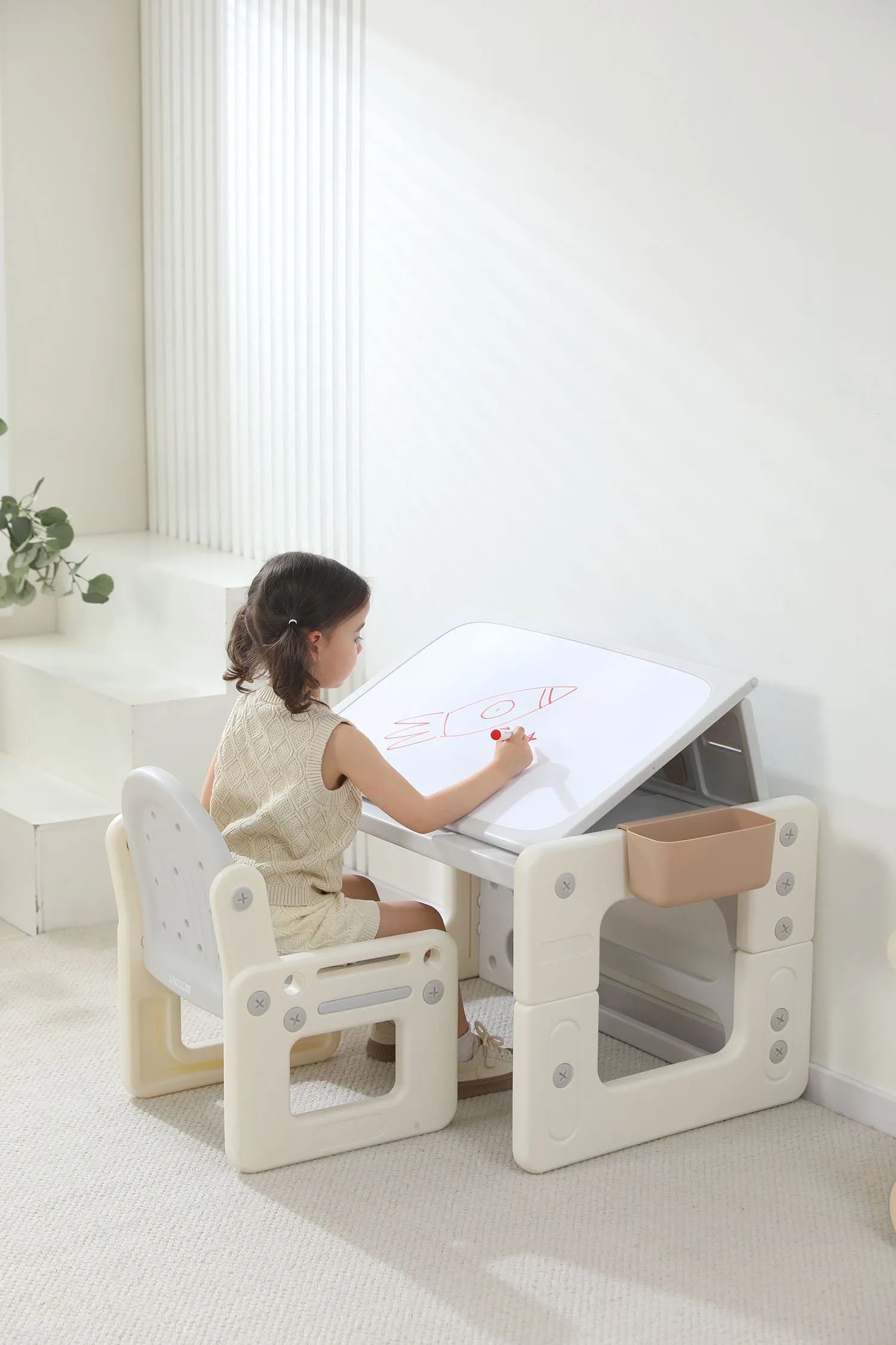 Стол со стульчиком 4 в 1 детский развивающий UNIX Kids Camel PPT4IN1CL Витрина