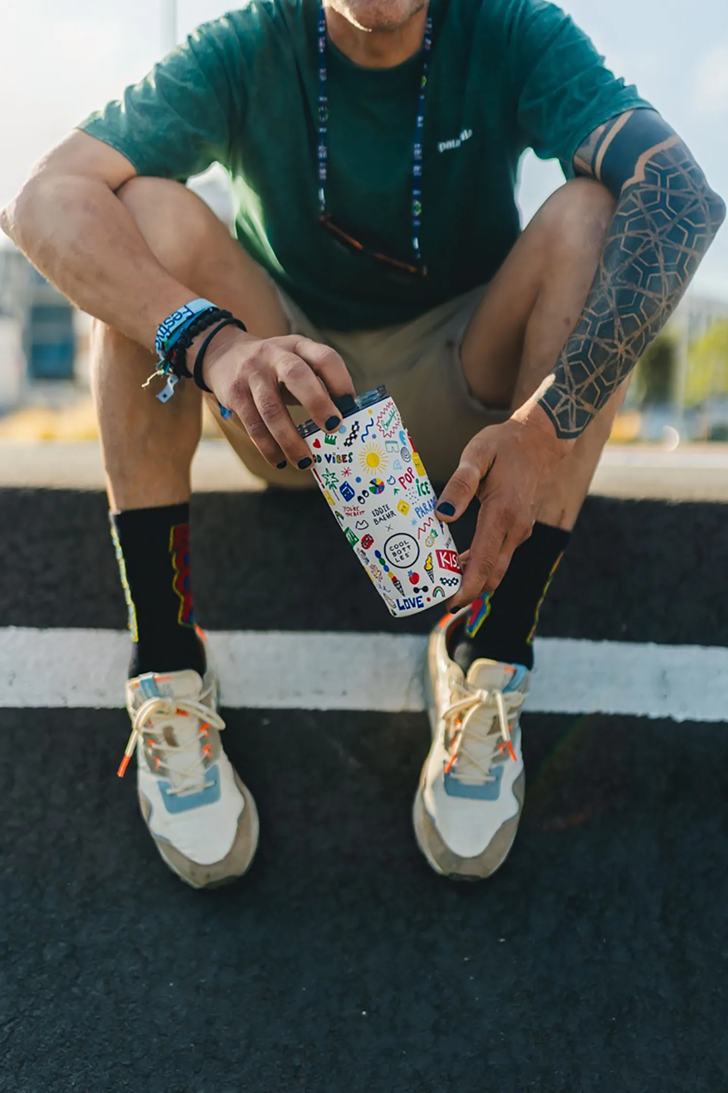 Термокружка Cool Bottles Tumbler Eddie Baehr Good Vibes 550 мл CBT55GVI