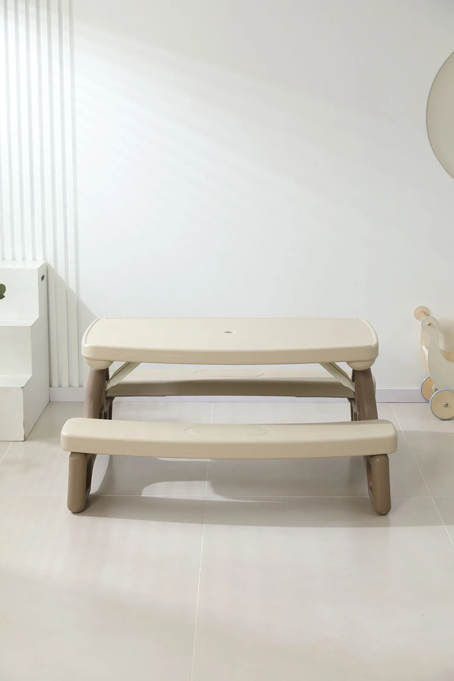 Стол садовый с лавочками UNIX Kids Garden