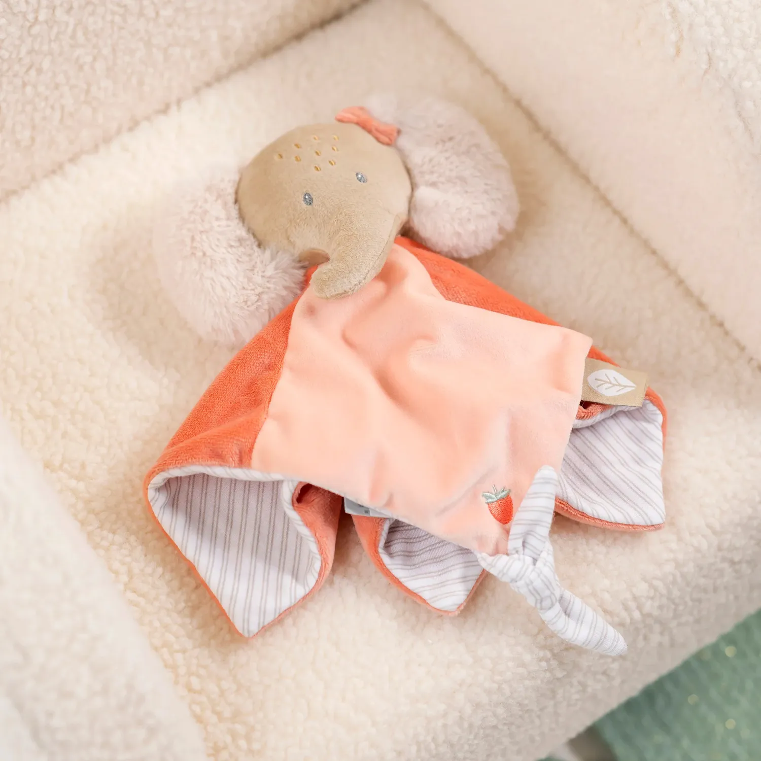 Игрушка мягкая Nattou Doudou FLO, ERNEST & OLI Слоник 682060