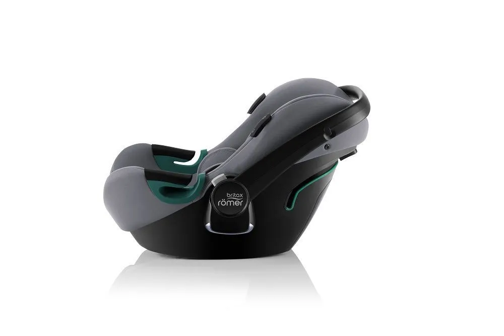 Автокресло 0+ Britax Roemer Baby-Safe iSENSE