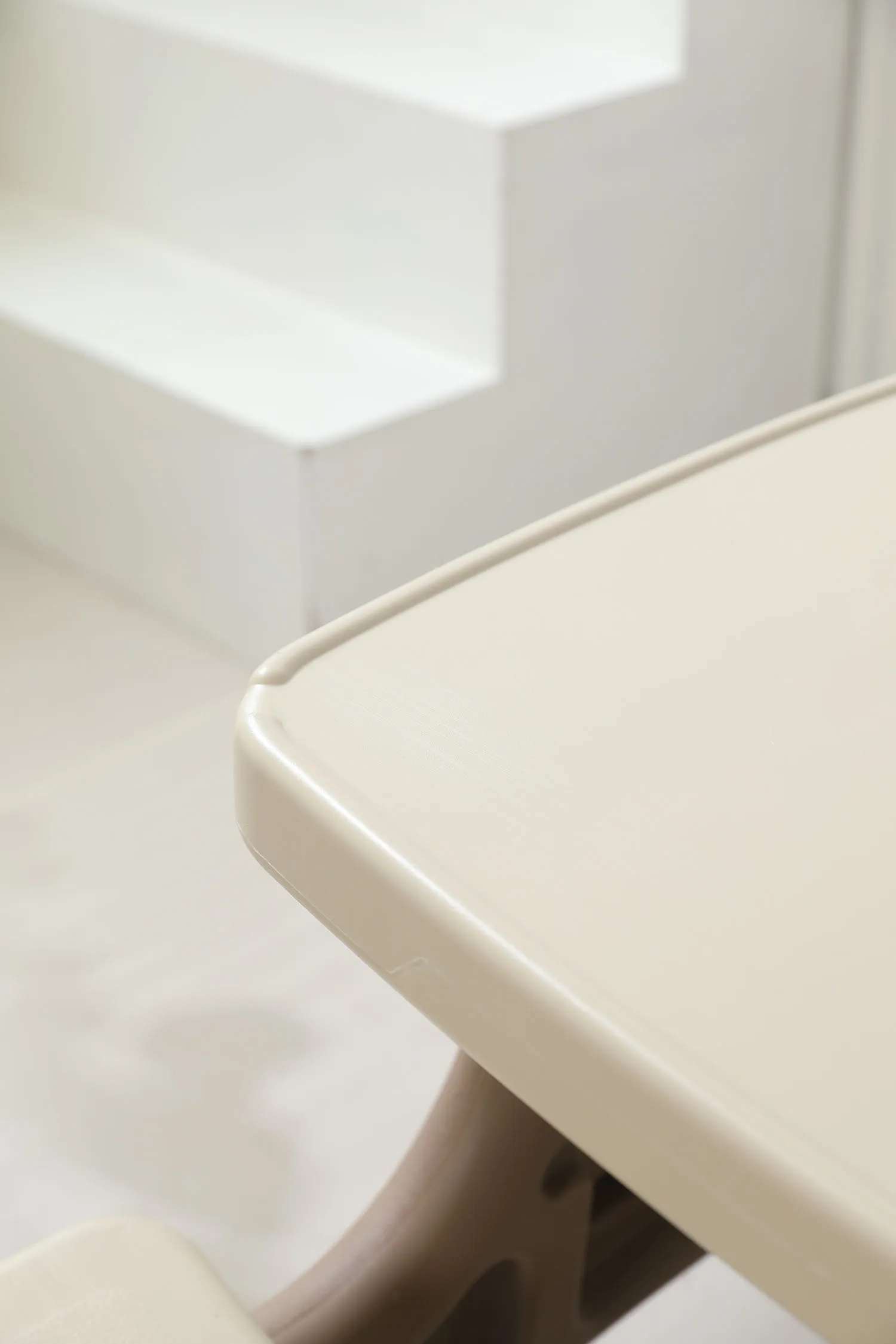 Стол садовый с лавочками UNIX Kids Garden