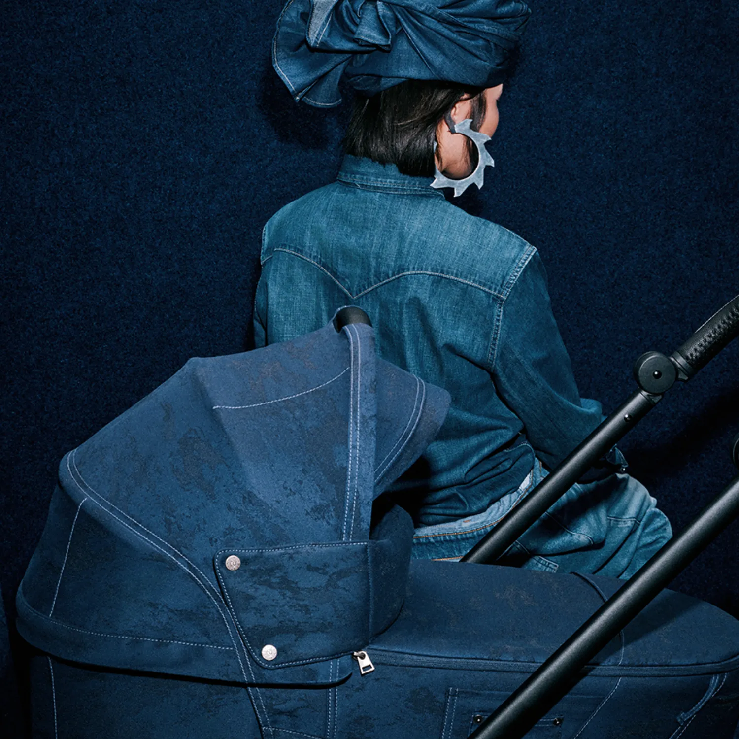 Коляска 2 в 1 Cybex PRIAM IV FE Rebellious Luxury /Matt Black