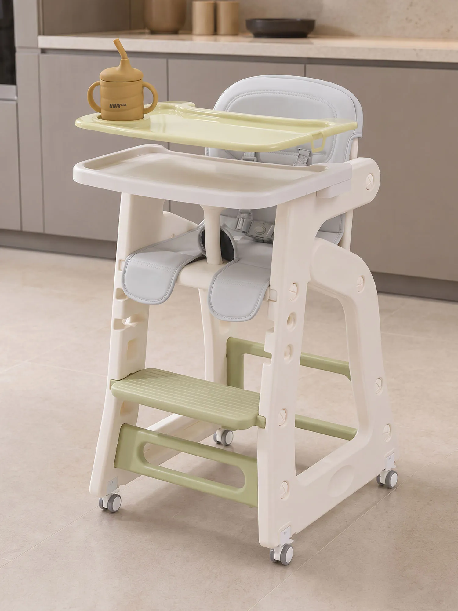 Стул для кормления UNIX Kids Basic Зеленый (Green) PHCBASICGN. Изображение 25