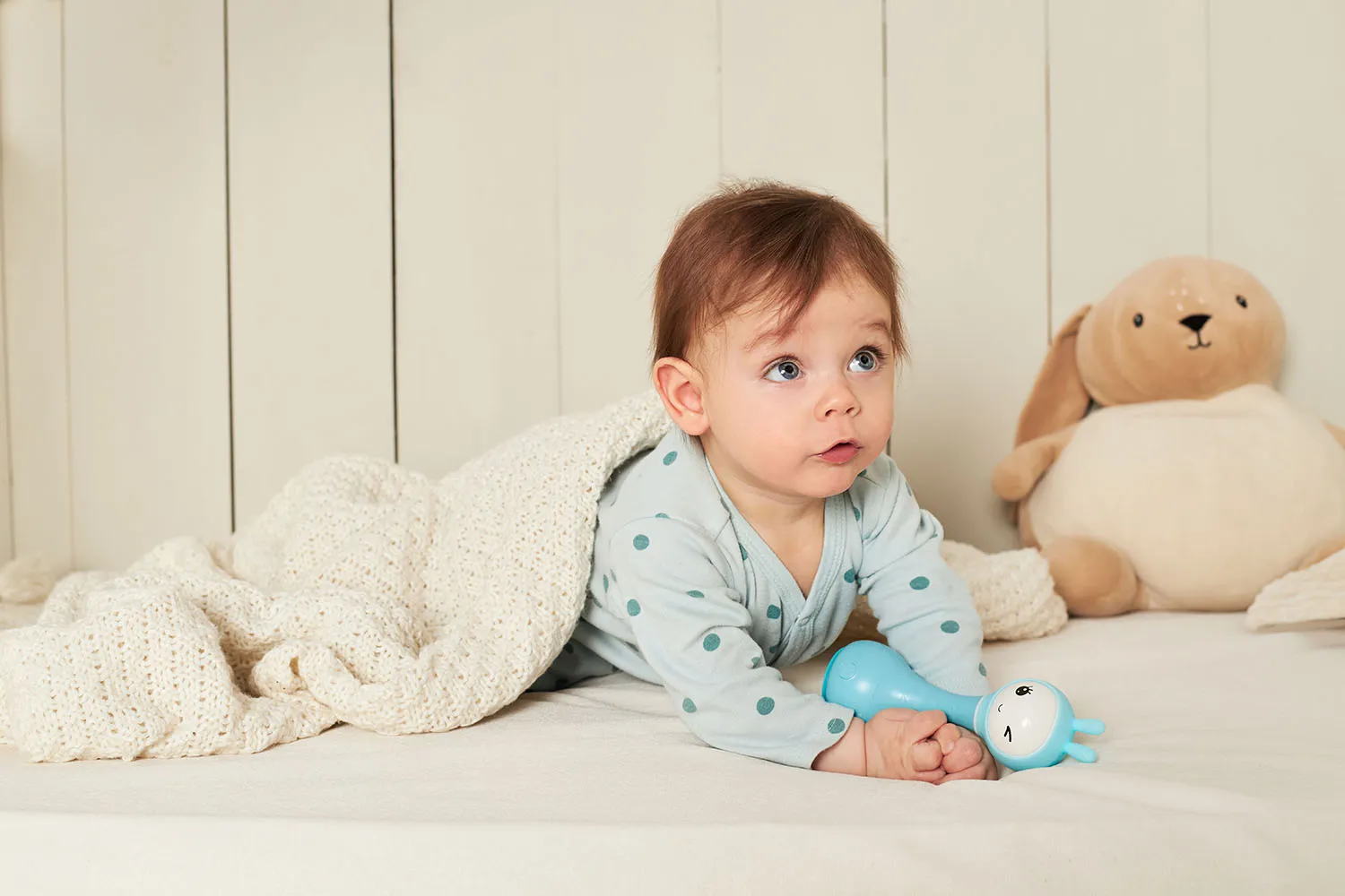 Музыкальная игрушка Alilo Умный зайка R1 синий 60402