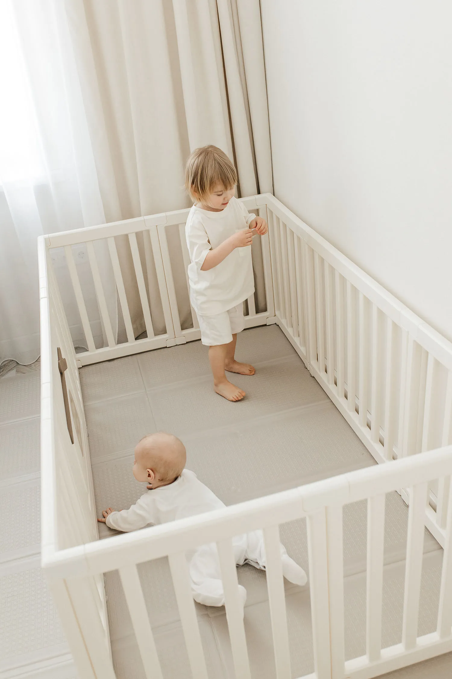 Манеж большой детский игровой  UNIX Kids Classic Tree House 150x130