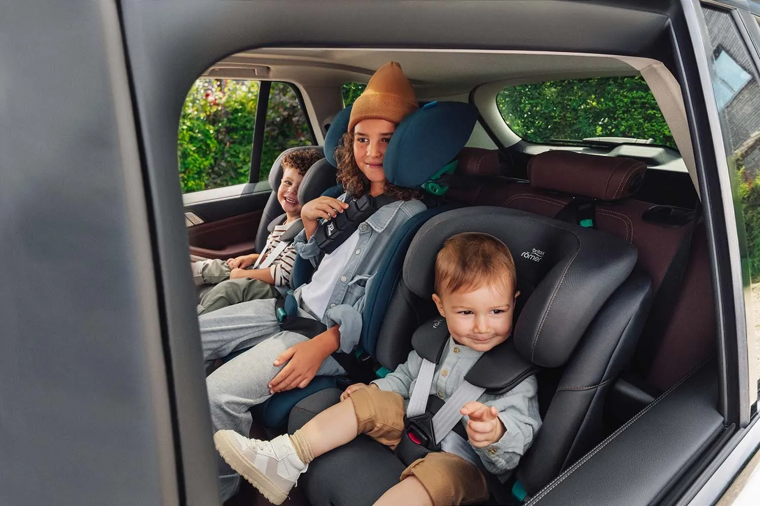 Автокресло 1/2/3 Britax Roemer Advansafix Pro
