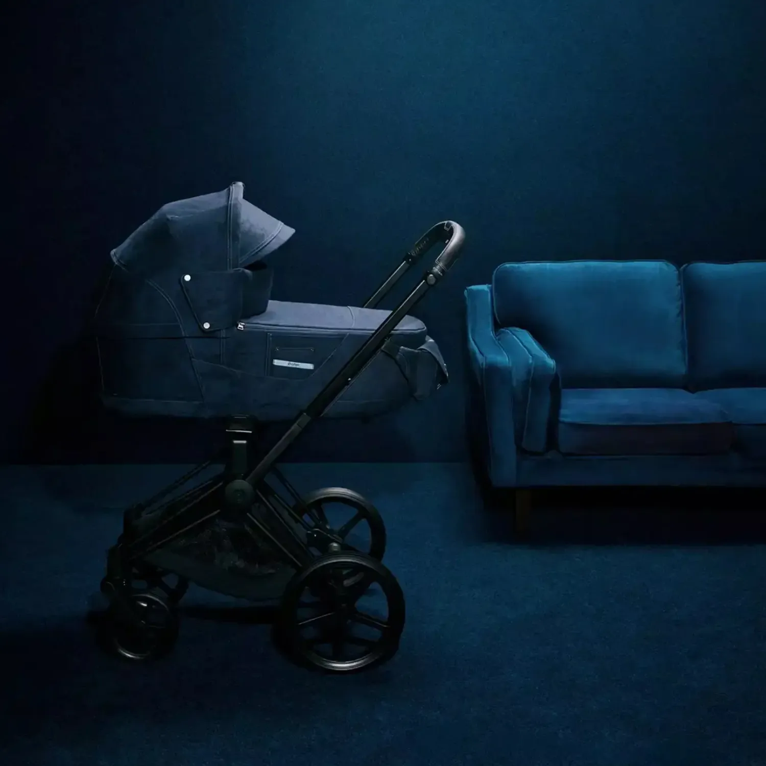 Коляска 2 в 1 Cybex PRIAM IV FE Rebellious Luxury /Matt Black