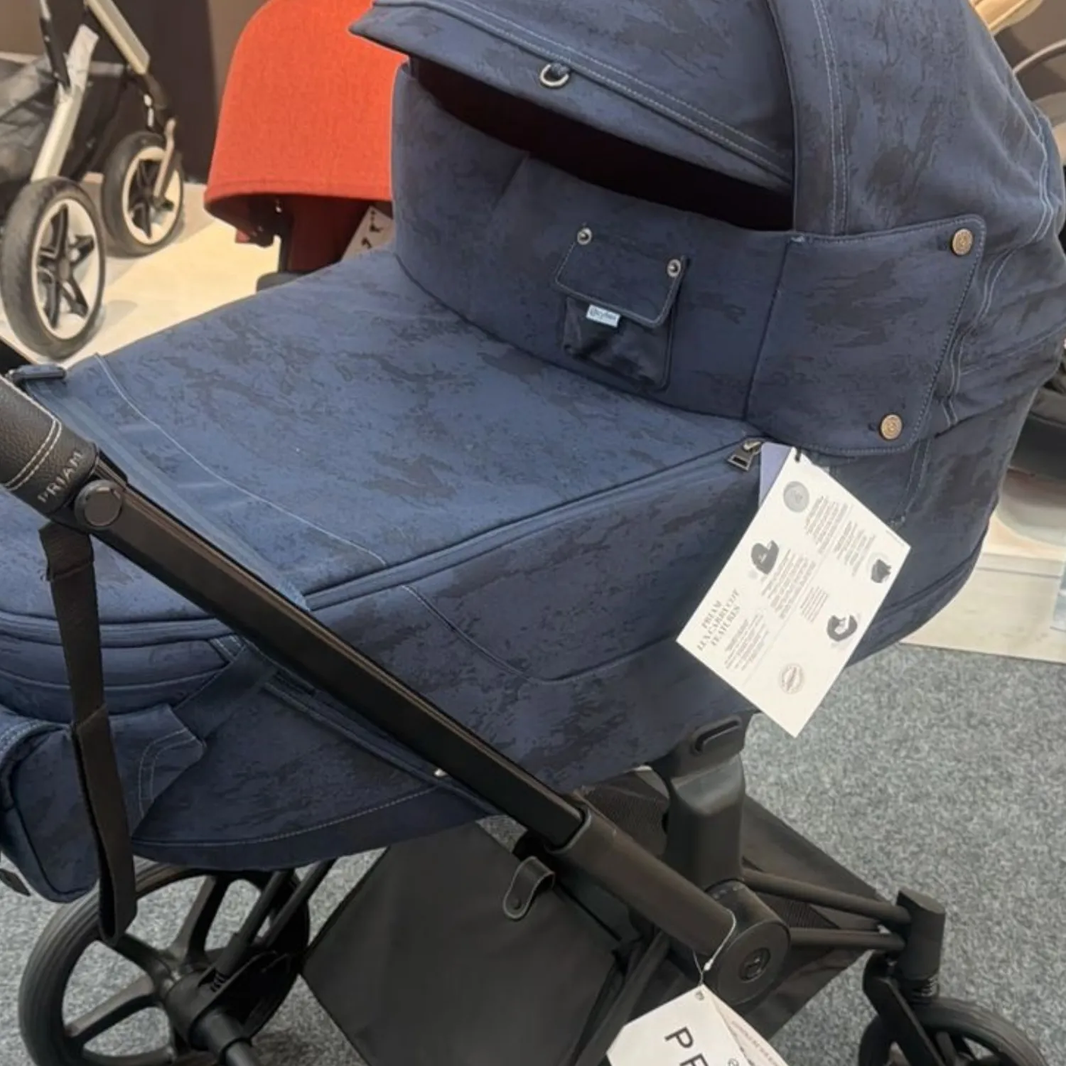 Коляска 2 в 1 Cybex PRIAM IV FE Rebellious Luxury /Matt Black