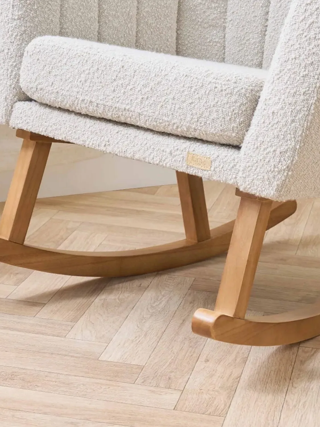 Кресло-качалка Tutti Bambini Jonah Luxe с пуфом для ног Mushroom 211988/MUS с полозьями