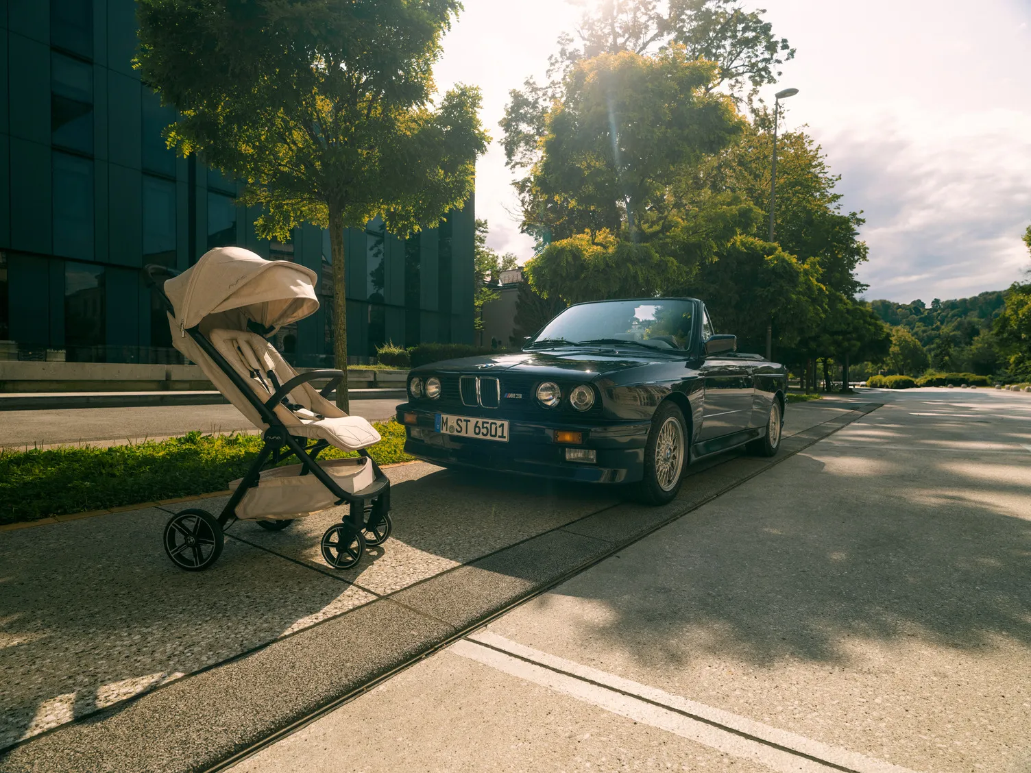 Коляска прогулочная Nuna TRVL LX BMW