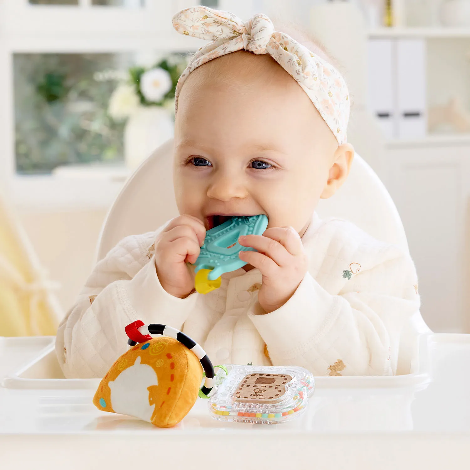 Игрушка развивающая HAPE «Малышам» ABC 3в1 (погремушка, прорезыватель, мягкая игрушка) E0129_HP