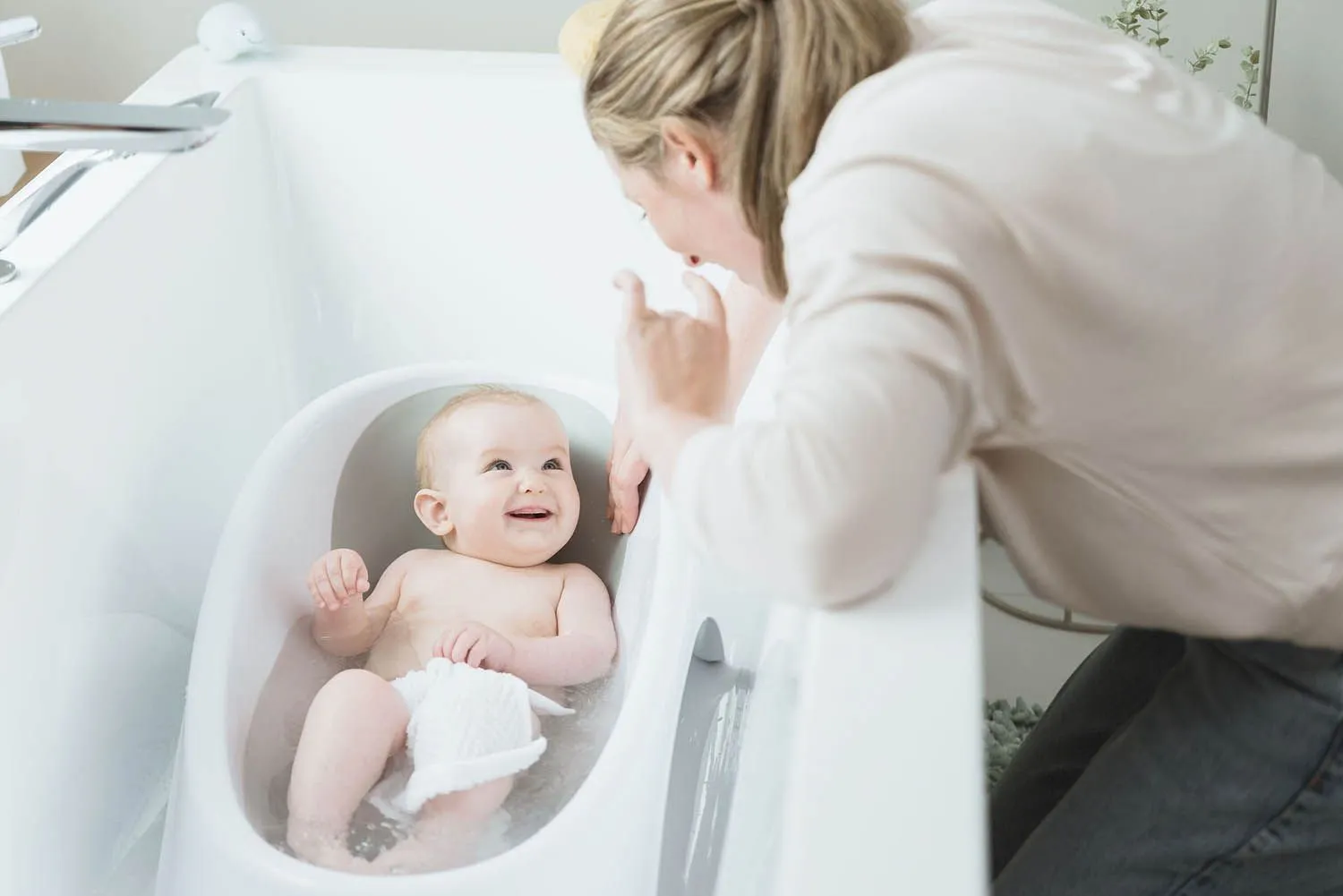 Ванночка-лежак Angelcare для купания 2 в 1 Baby Bathtub