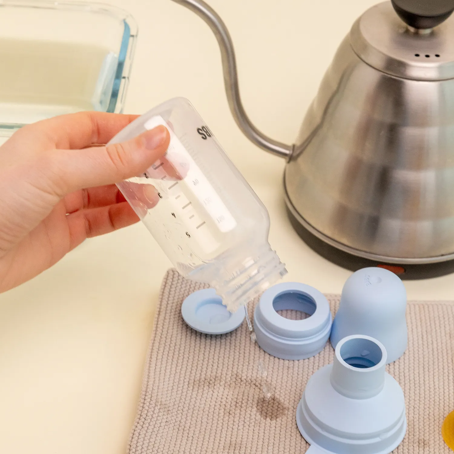 Бутылочка для кормления BIBS с силиконовой соской медленный поток 150 мл