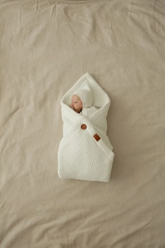 Шапка детская LoomKnits Elf Кремовый