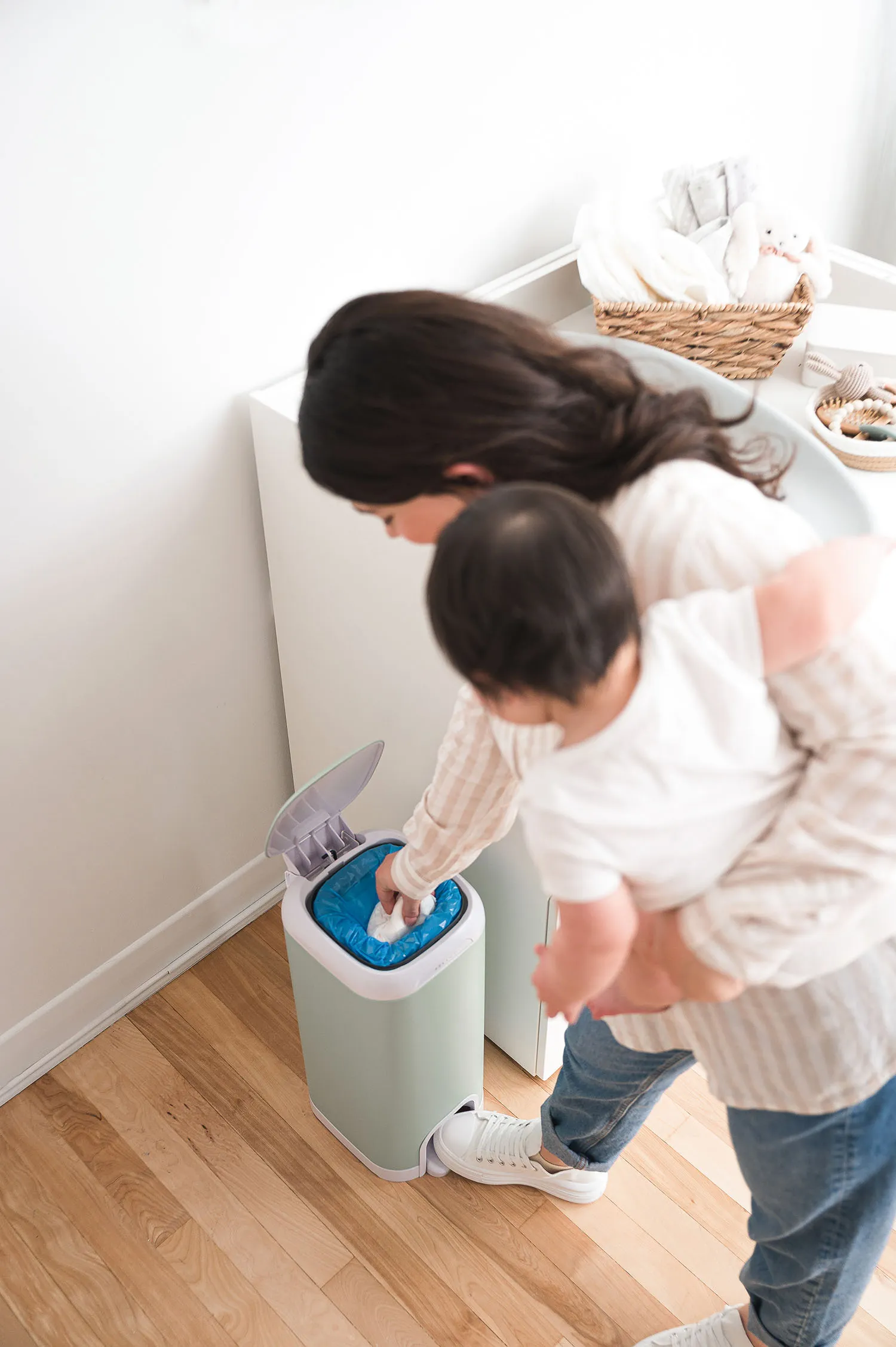 Накопитель подгузников Angelcare Diaper Genie Select