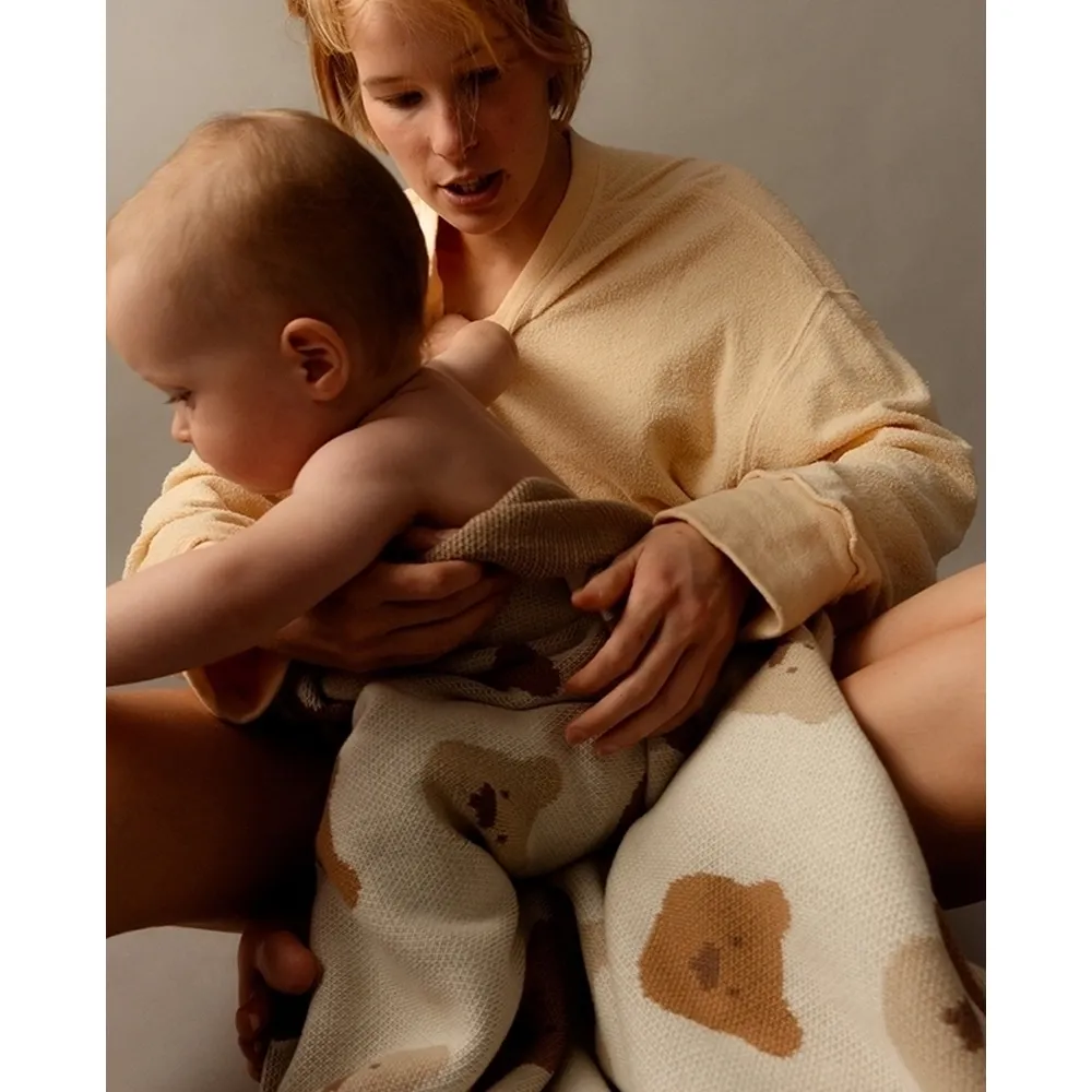 Плед детский LoomKnits Мишки Экрю 80х120 см