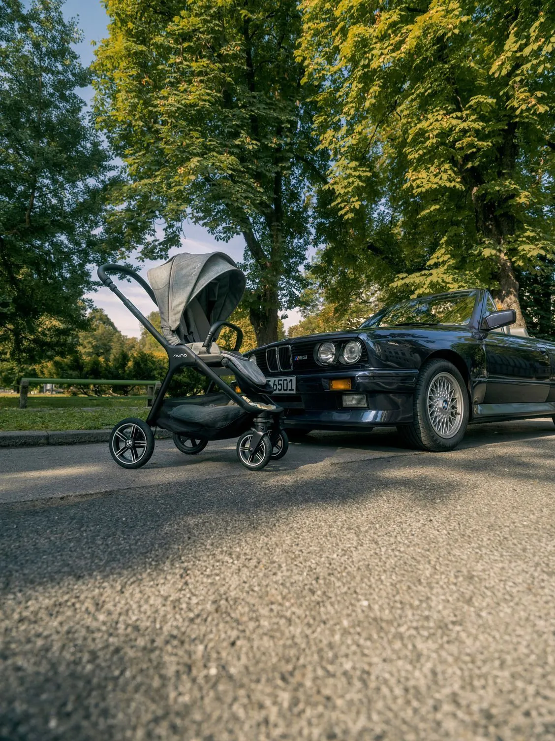 Коляска 3 в 1 Nuna TRIV NEXT BMW с автолюлькой ARRA FLEX
