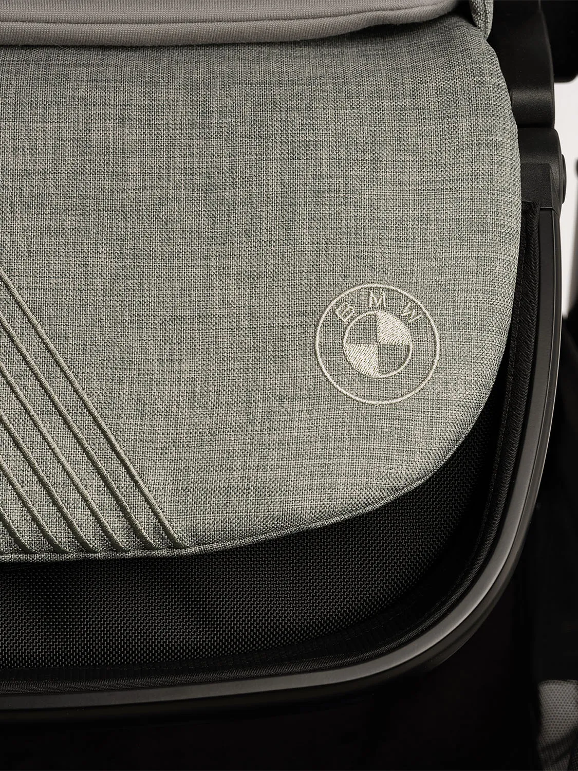 Коляска 2 в 1 Nuna TRIV NEXT BMW, Серый (Graphene)