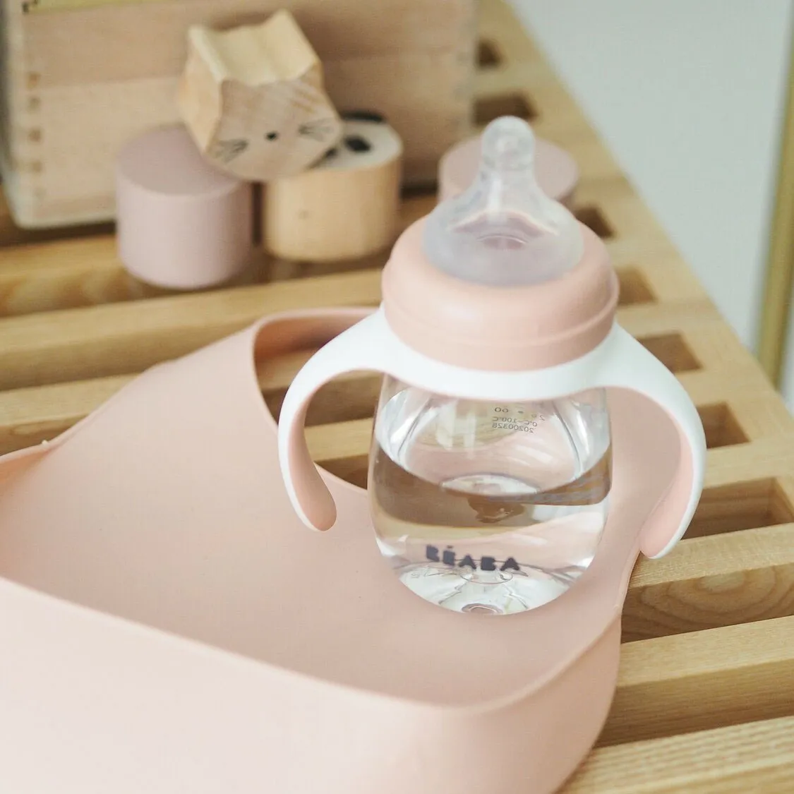 Поильник детский Beaba 2 в 1 Learning Cup 210 мл