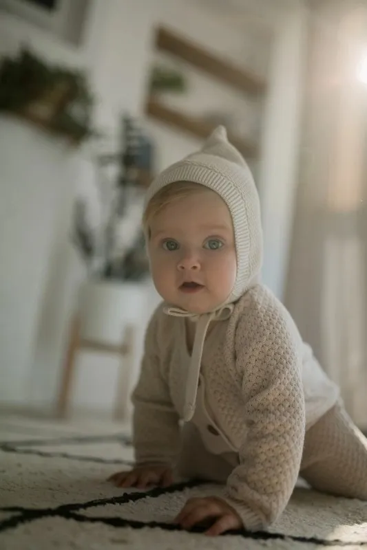 Шапка детская LoomKnits Elf Топленое молоко