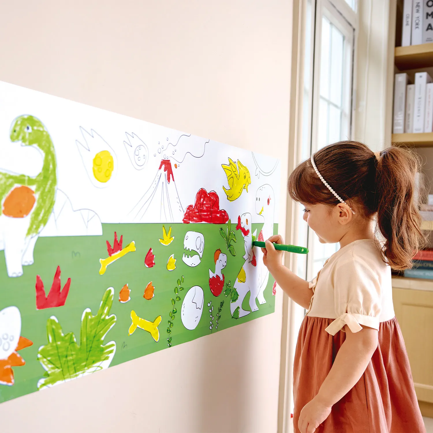 Набор большой игровой HAPE «Юный Пикассо» Раскрась мир Юрского периода E2017_HP