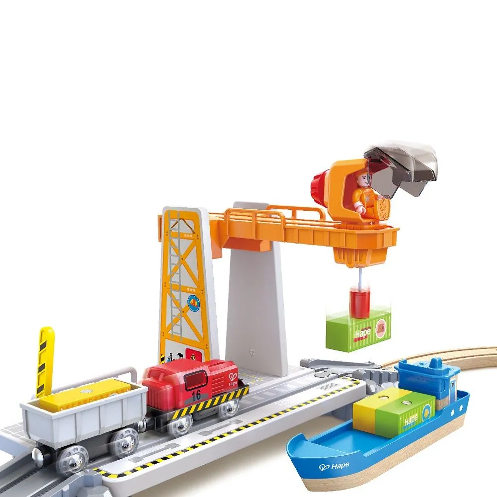 Игровой набор Hape «Доставки груза в порту» E3790_HP