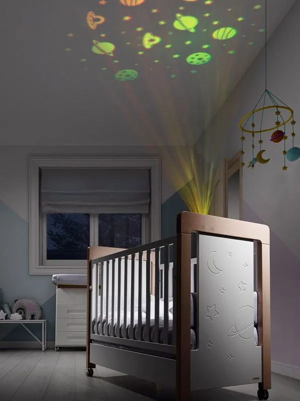 Эксклюзивная кроватка Micuna Magic Mum Relax с системой хромотерапии