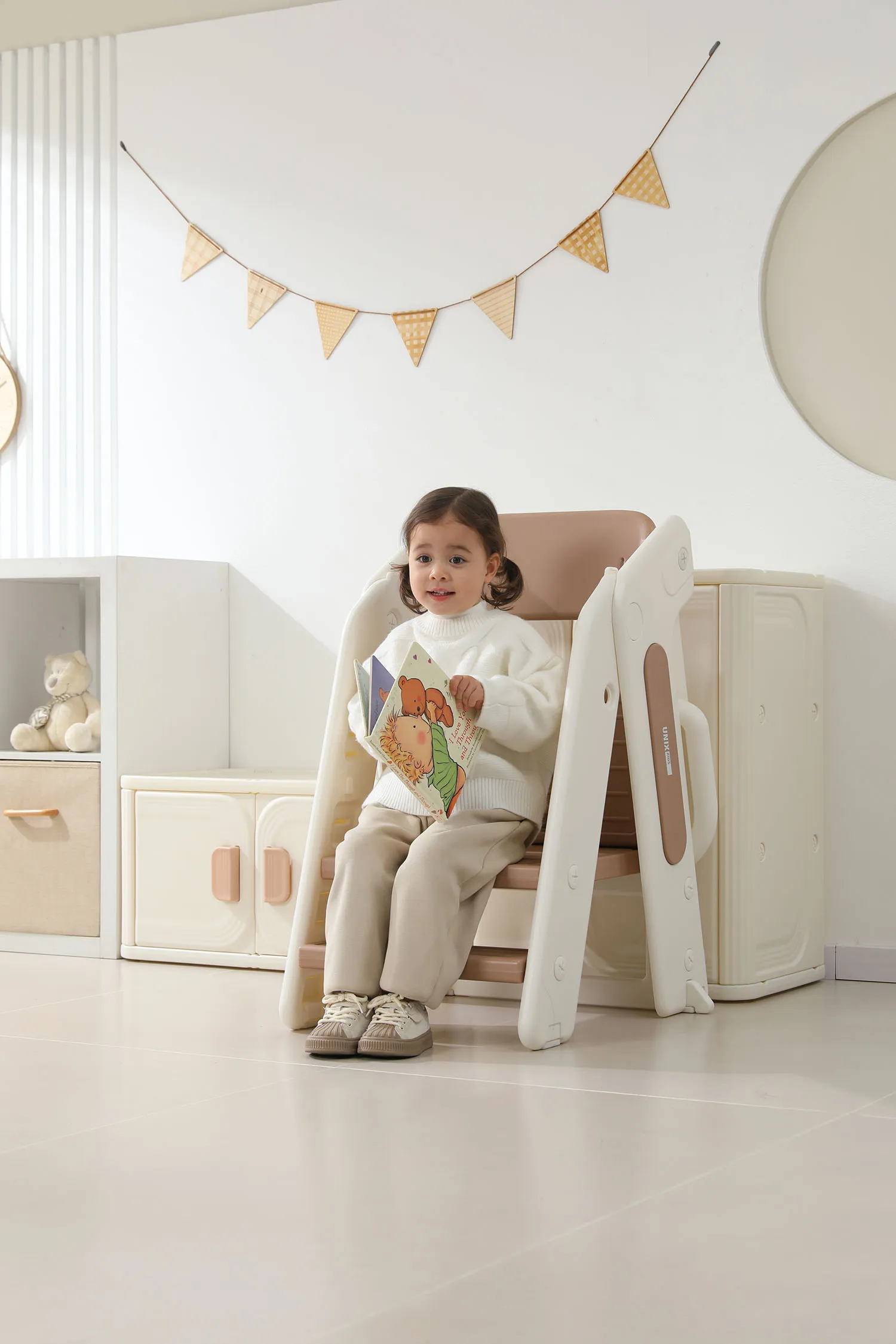 Стул для кормления UNIX Kids 3 steps