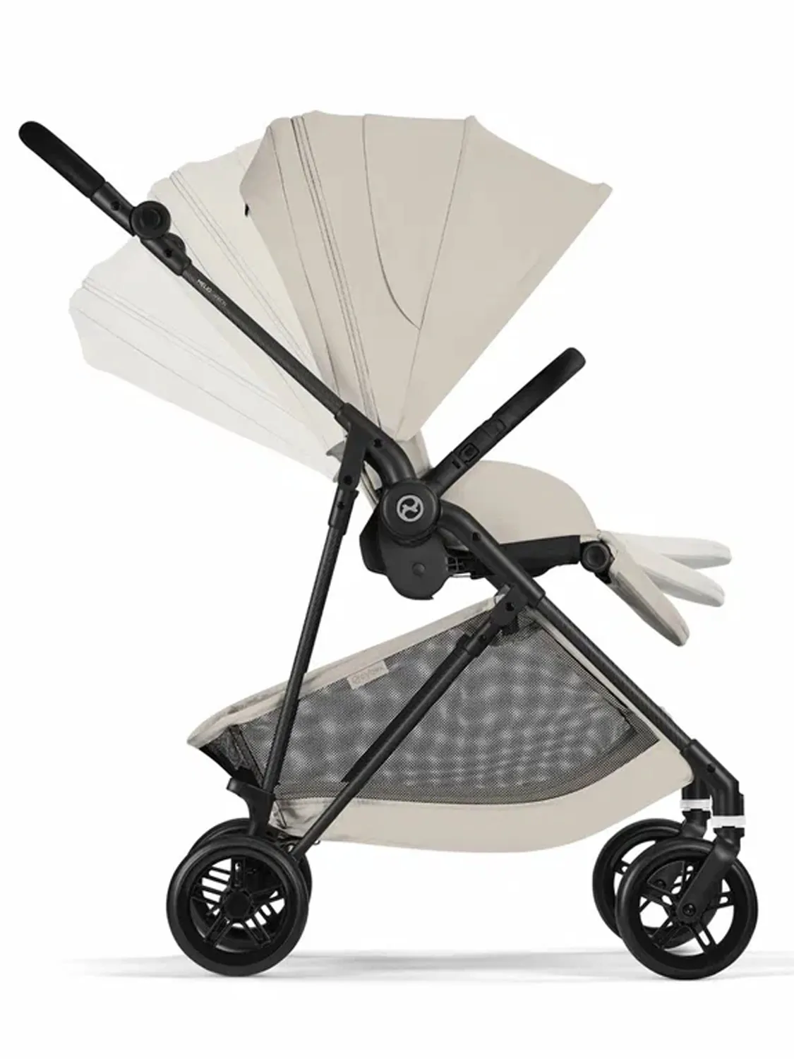 Коляска прогулочная Cybex Melio с дождевиком и бампером
