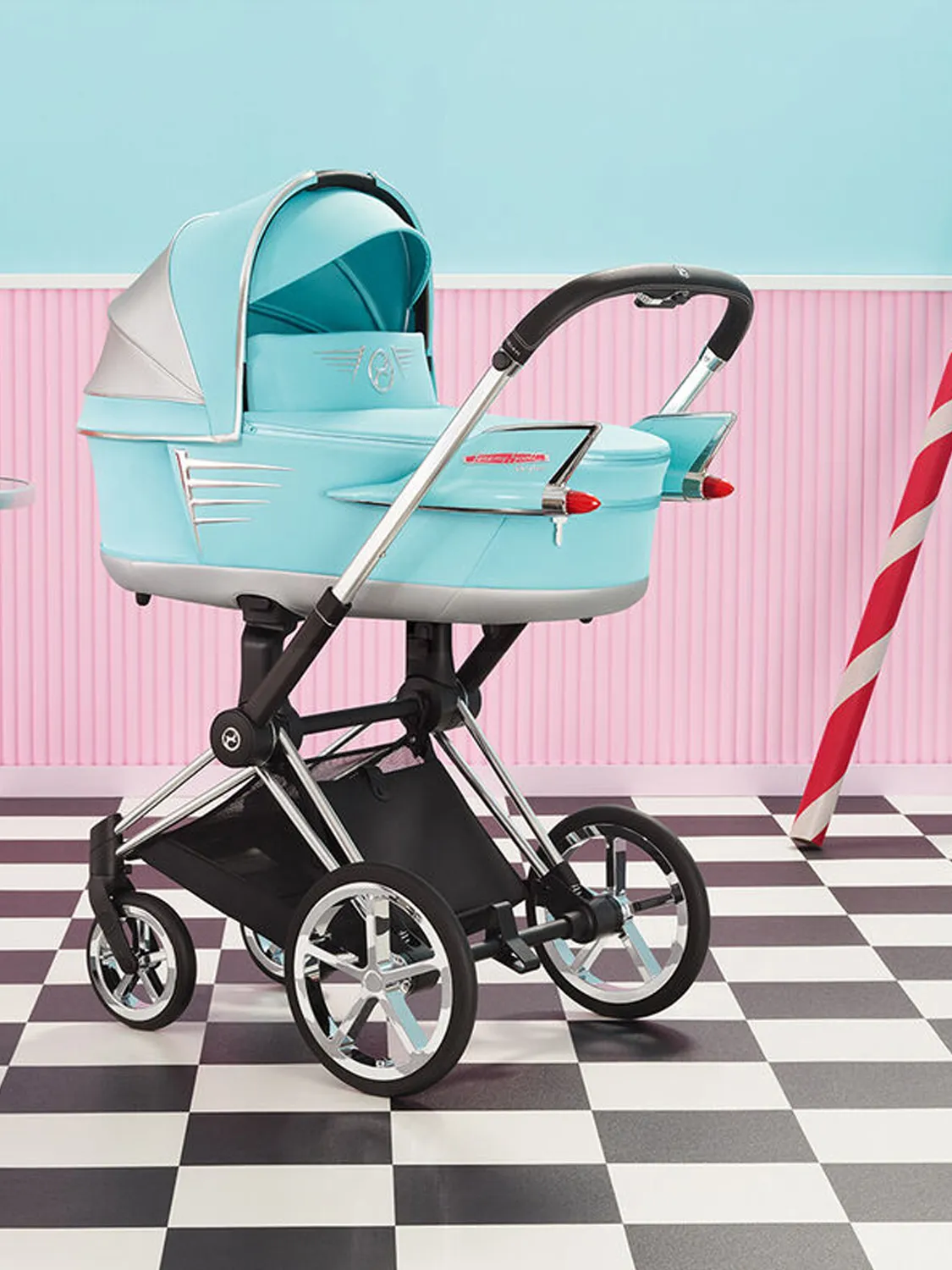 Коляска 2 в 1 Cybex Priam IV FE Jeremy Scott Car