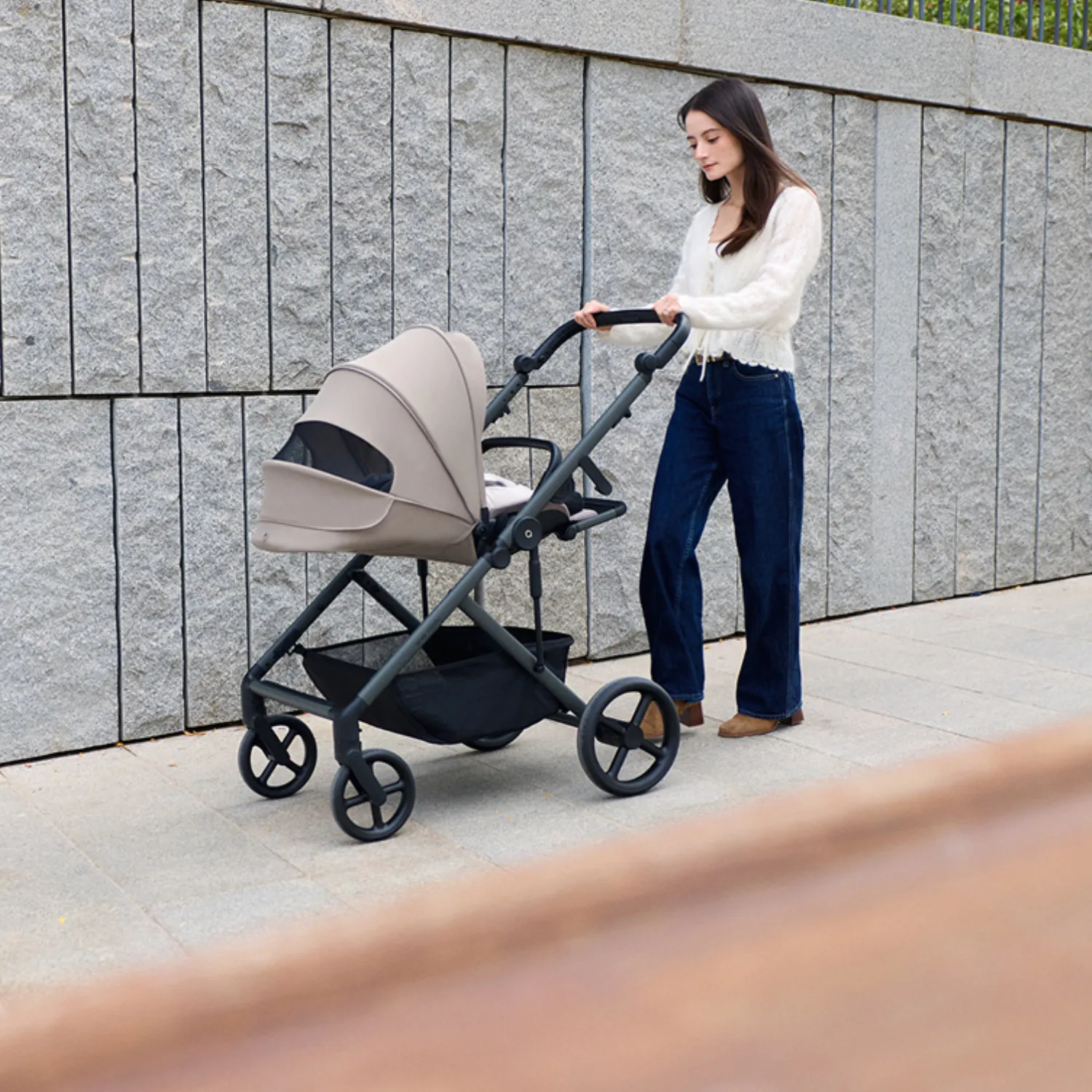 Коляска прогулочная Anex Modu