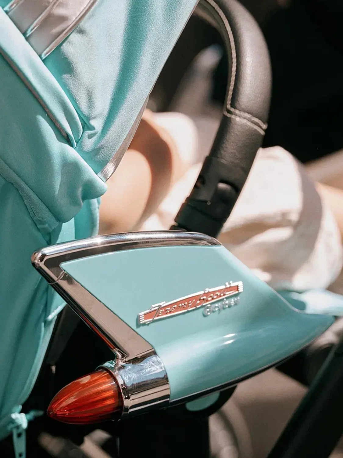 Коляска 2 в 1 Cybex Priam IV FE Jeremy Scott Car