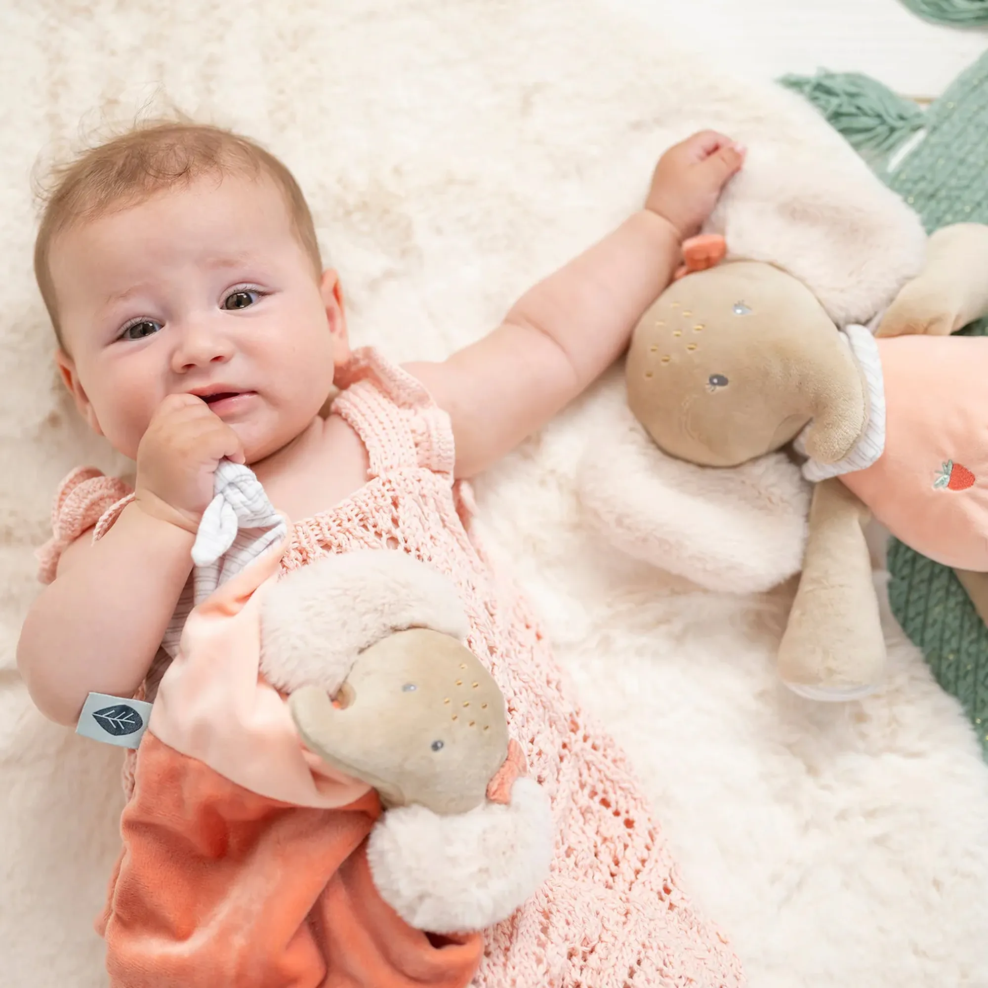 Игрушка мягкая Nattou Doudou FLO, ERNEST & OLI Слоник 682060