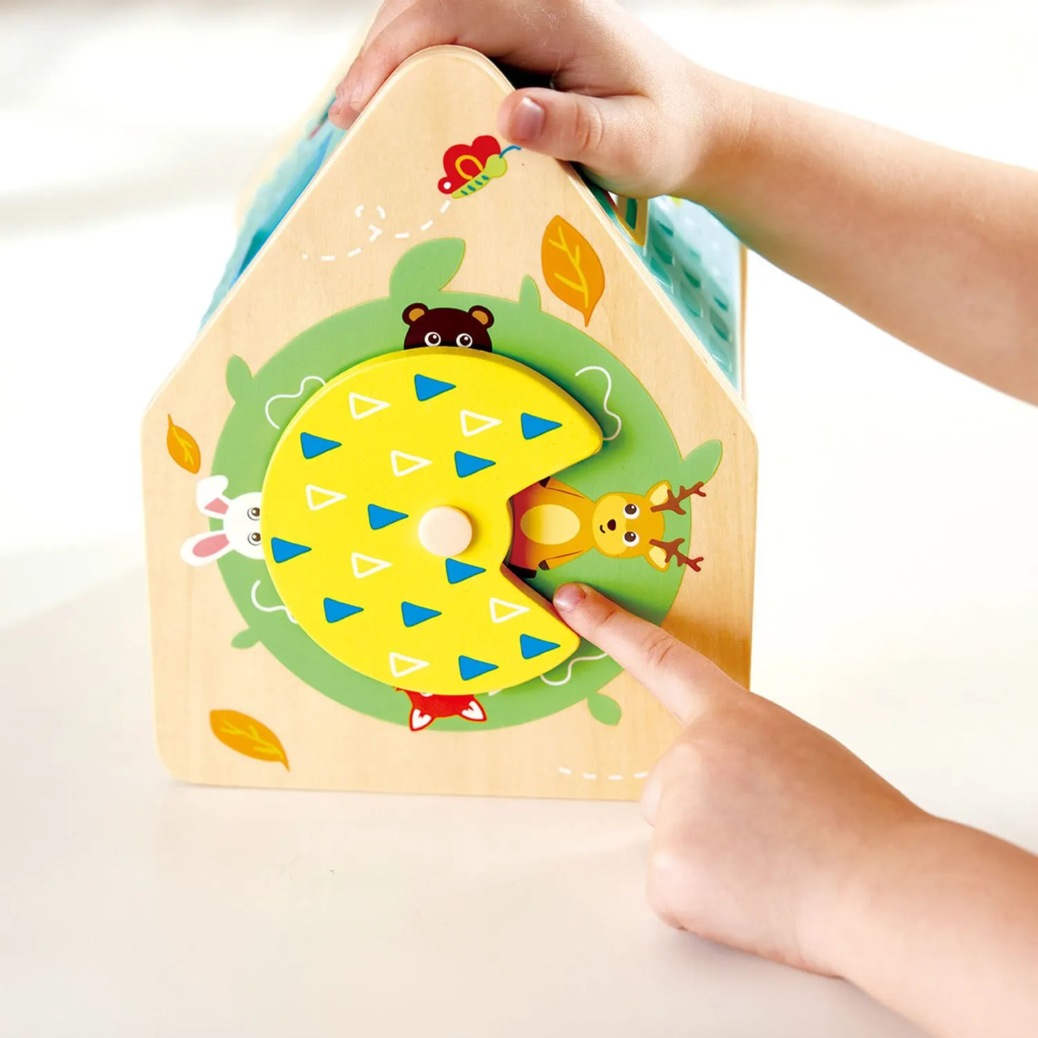 Игрушка HAPE развивающий Cортер «Домик на дереве» E0515_HP