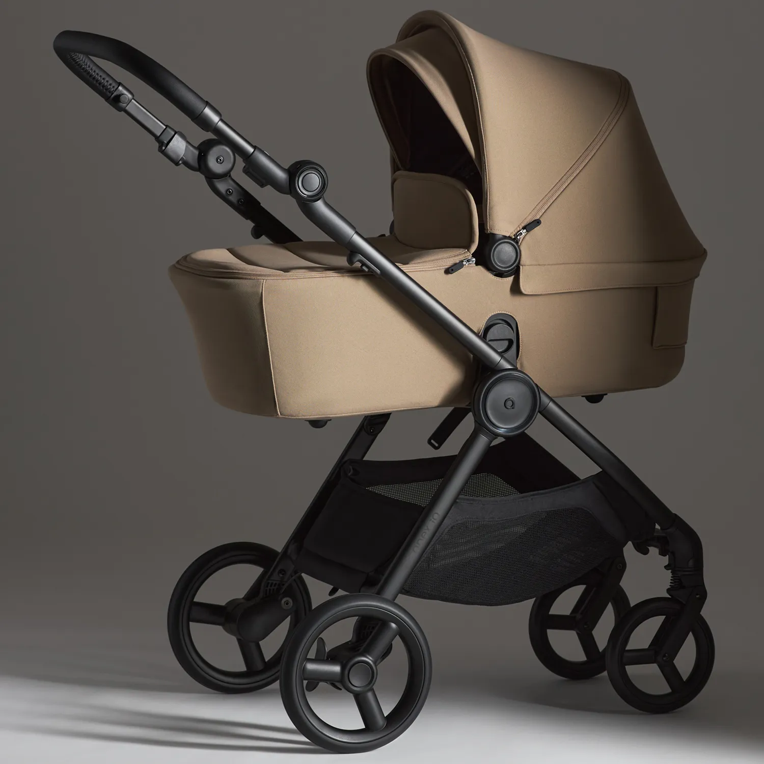 Коляска 2 в 1 Anex iQ Basic 2026