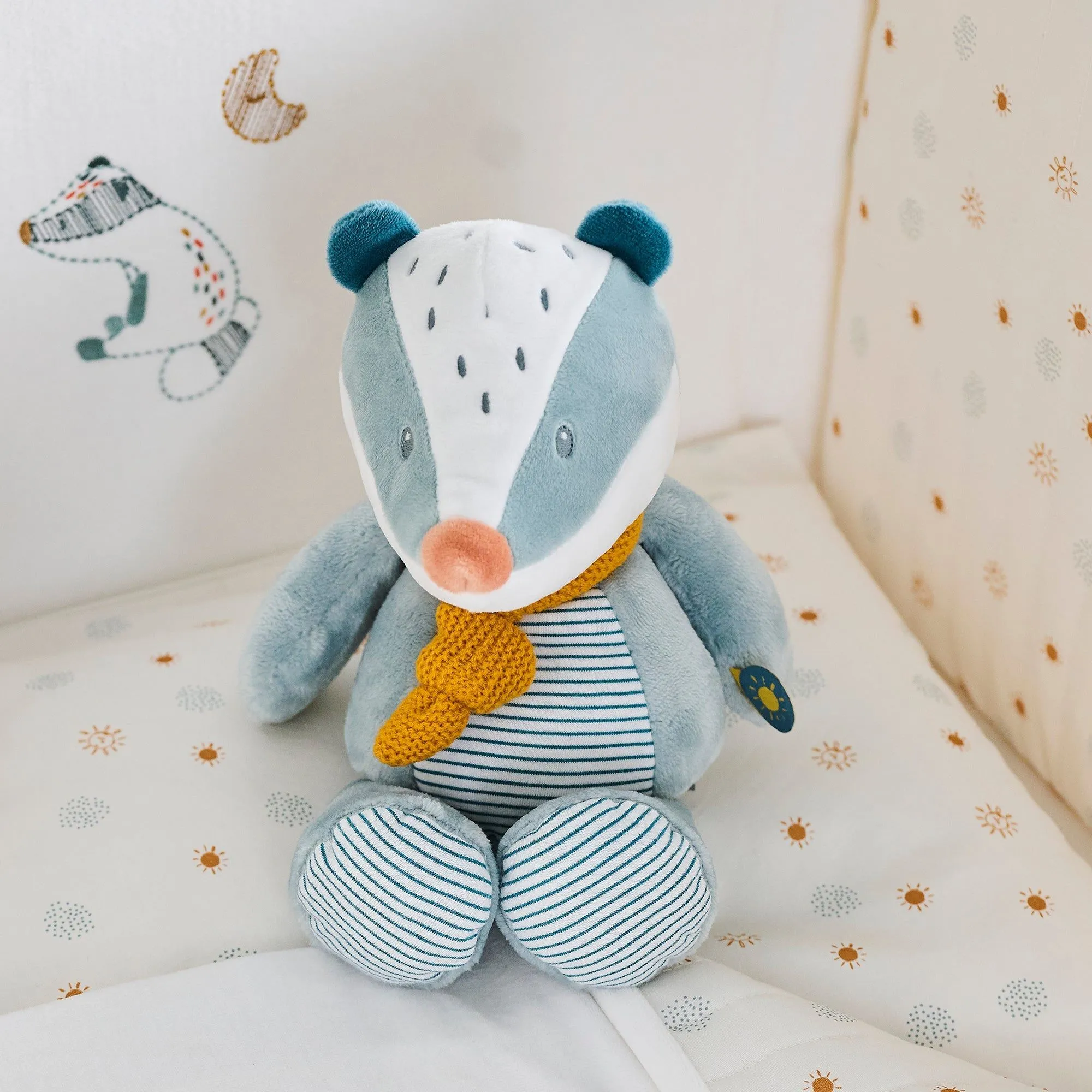 Игрушка мягкая Nattou Soft toy FELIX & LEO Барсук 595001