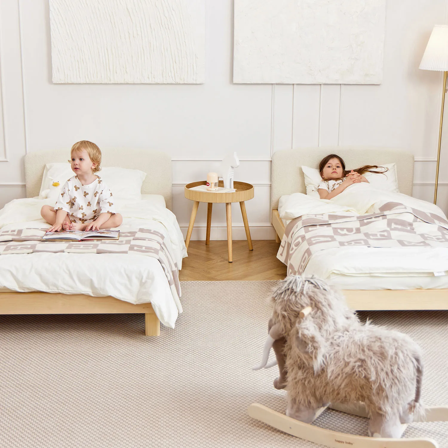 Комплект Happy Baby: Кровать SOMNA 180х90 см 95045 + Матрас 95043