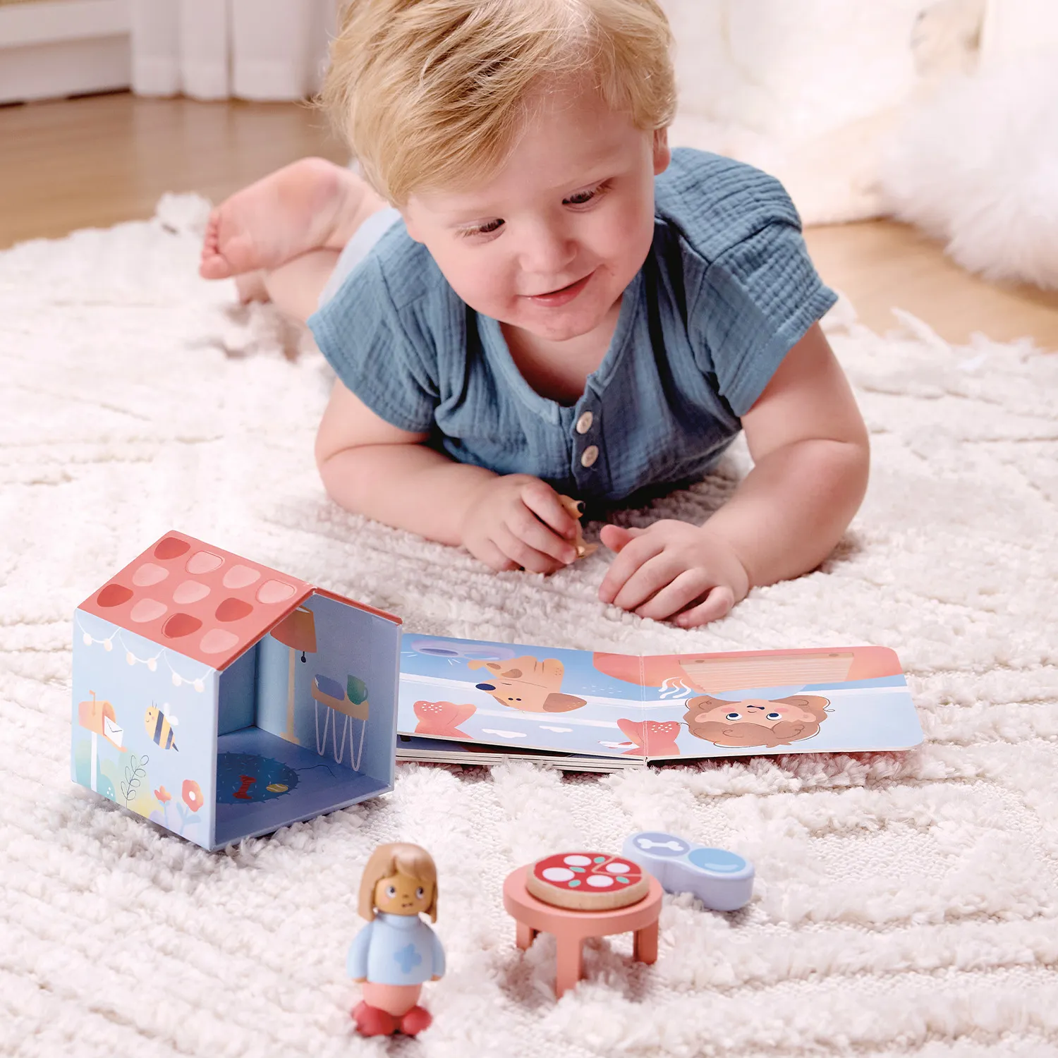 Набор игровой HAPE «Маленький домик» (детская иллюстрированная книга Hape Land) E3442_HP