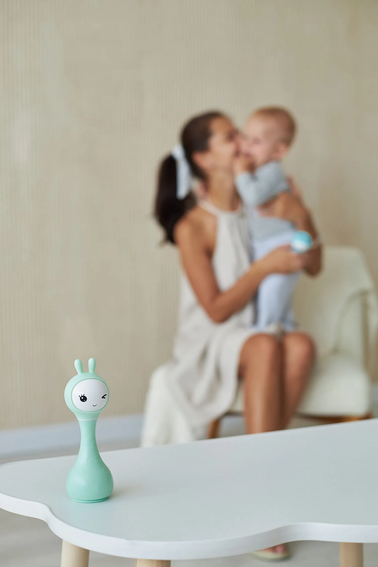 Музыкальная игрушка Alilo Умный зайка R1 мятный 60406