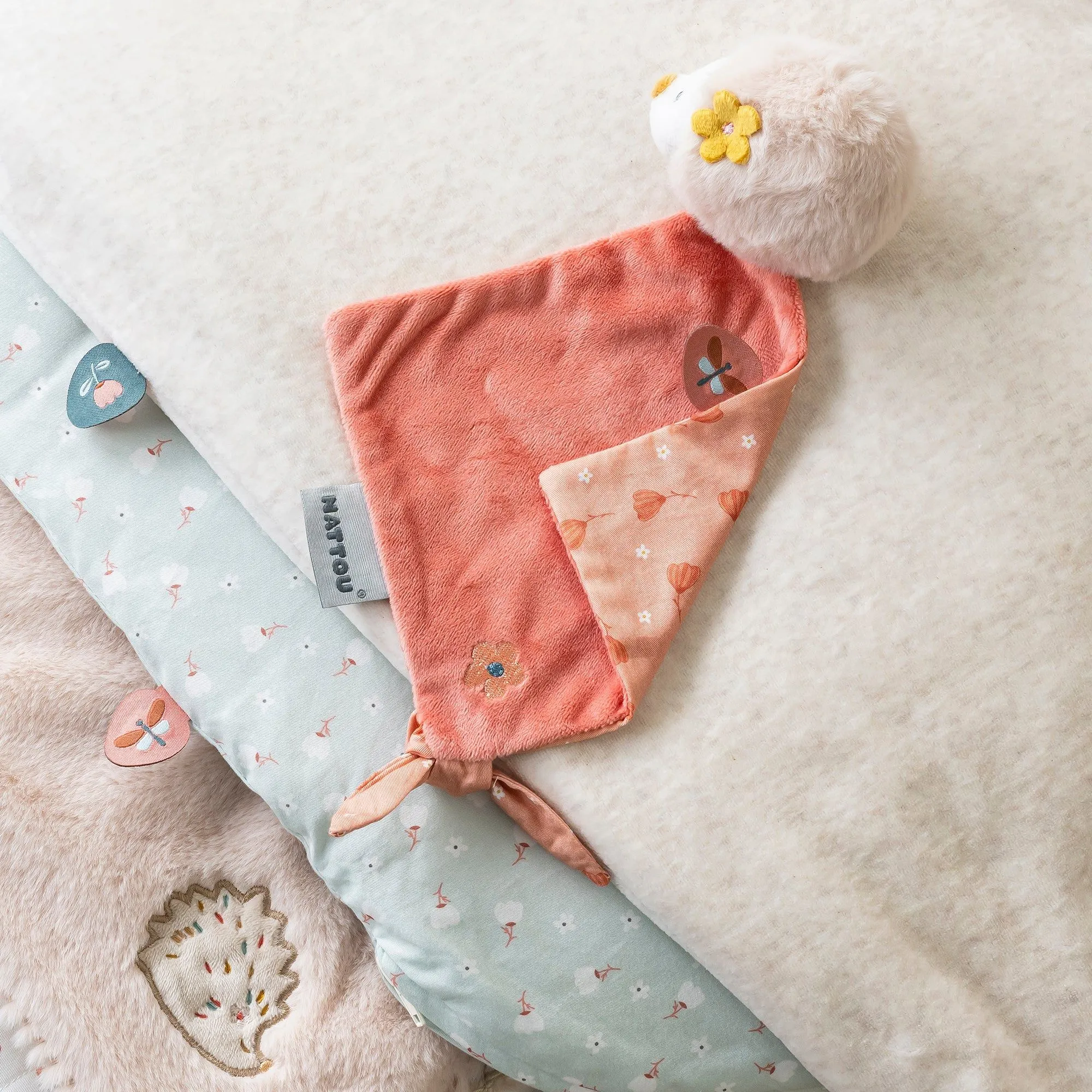 Игрушка мягкая Nattou Doudou малая MILA ZOË LANA Ёжик 266093