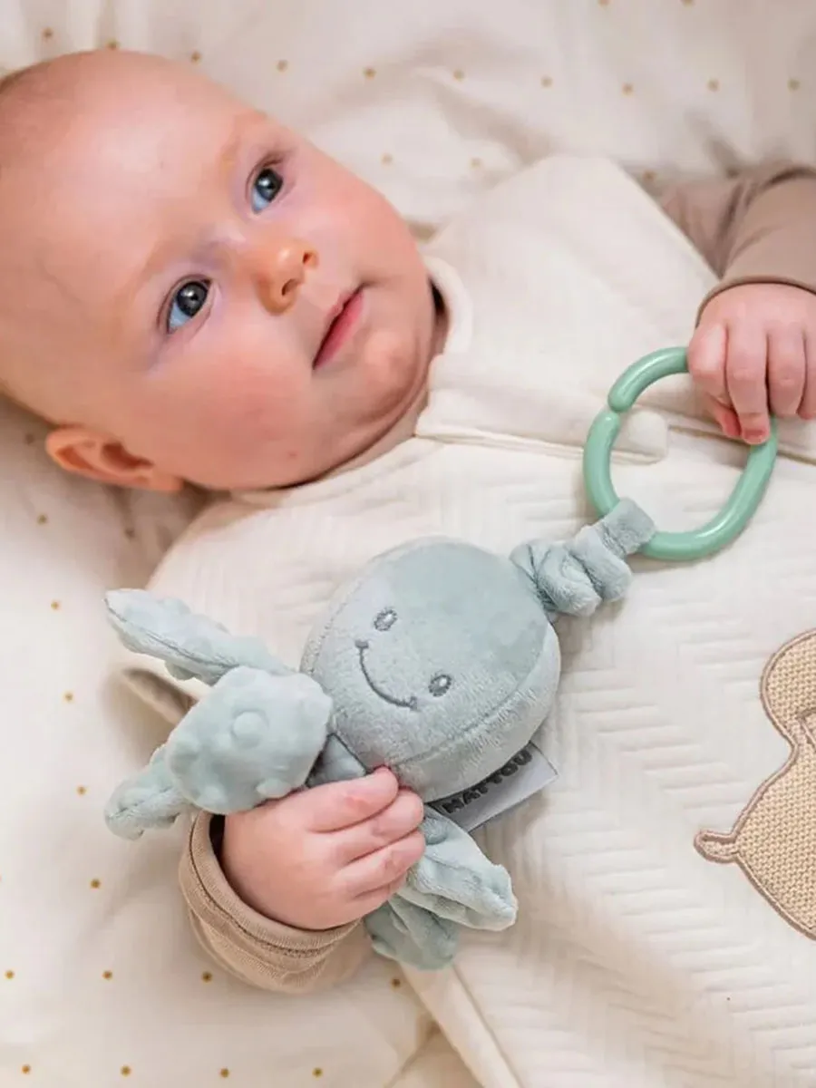 Игрушка мягкая Nattou Soft toy Lapidou Octopus Осьминог с вибрацией шалфей (sage green) 876544. Изображение 2