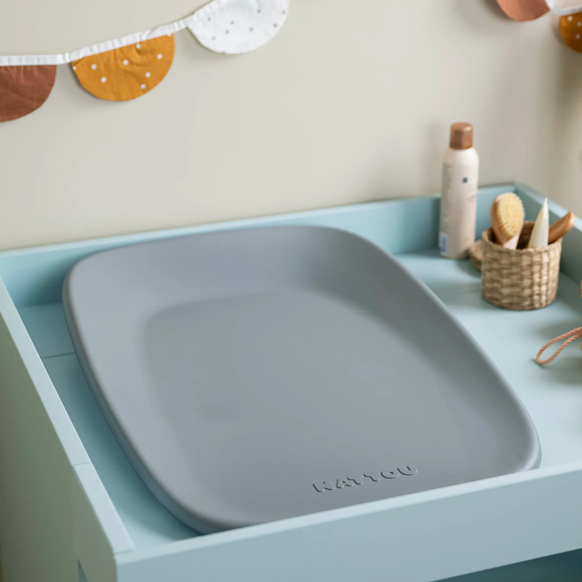 Инновационный пеленальный матрасик Nattou