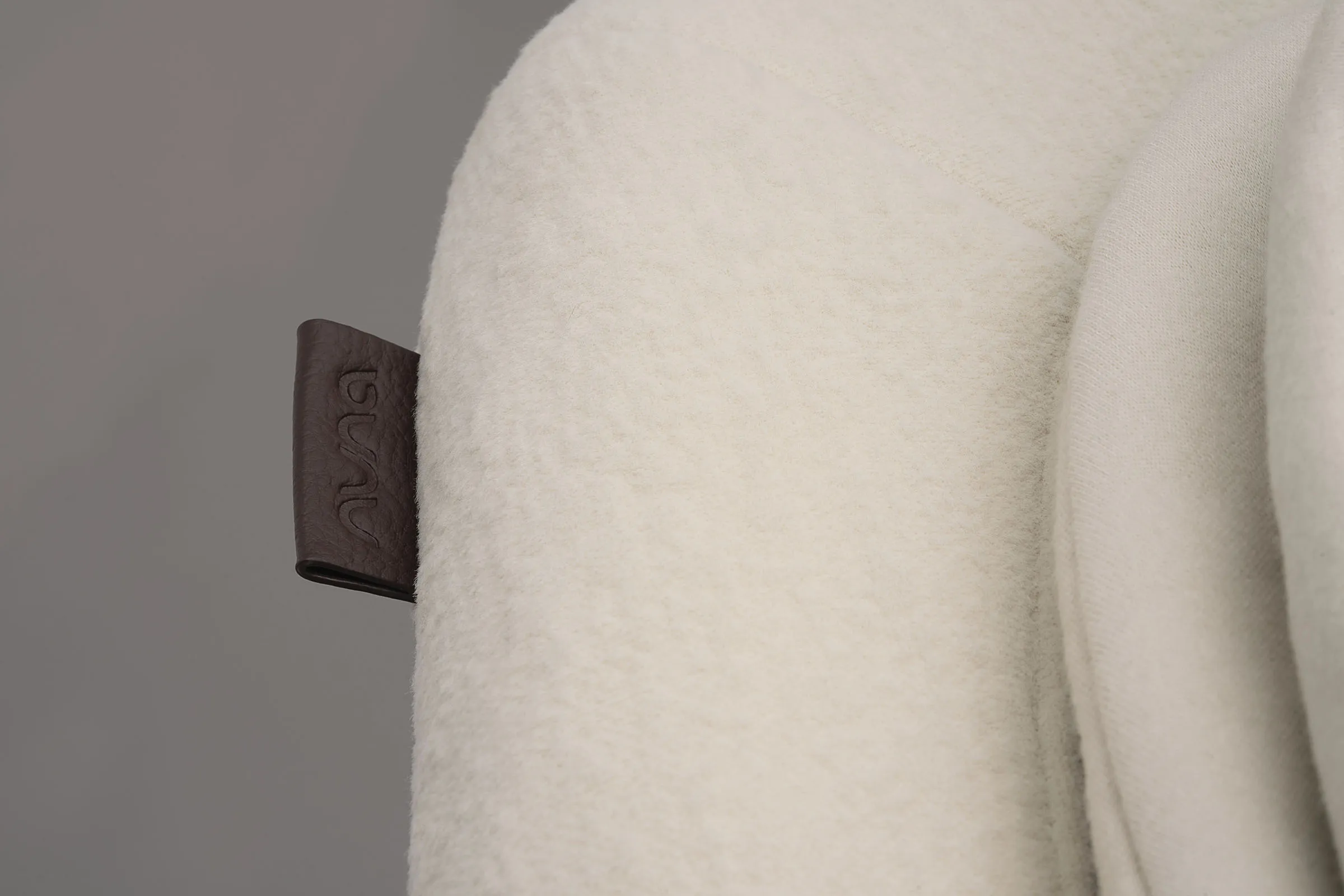 Шезлонг Nuna LEAF GROW