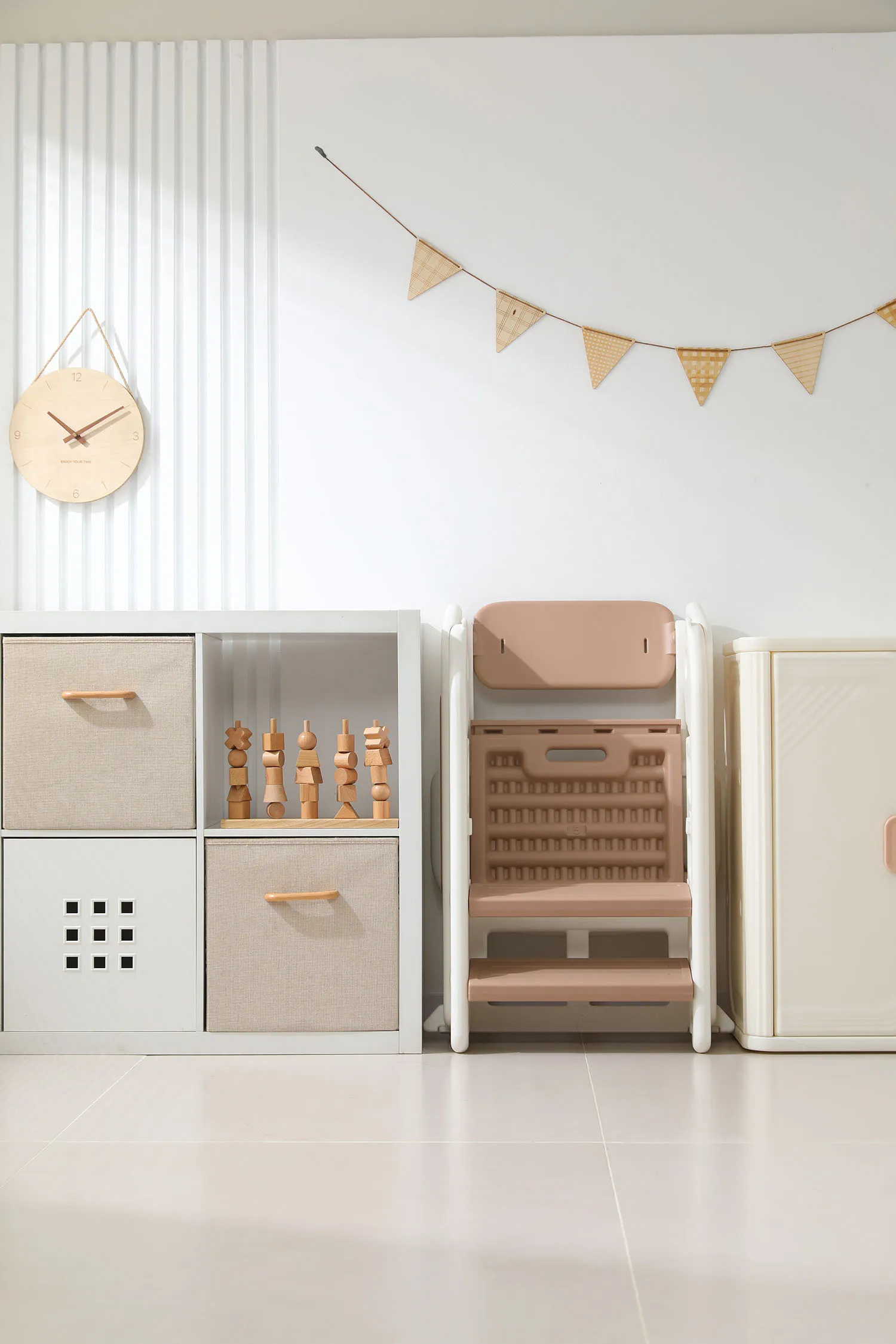 Стул для кормления UNIX Kids 3 steps