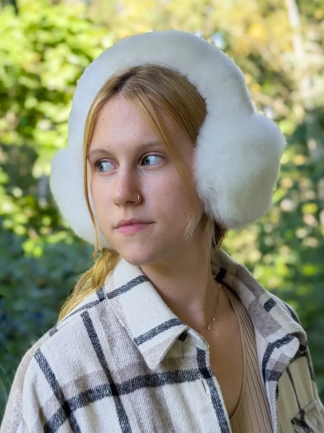 Наушники меховые ЛеРаРу (альпака), белый люкс. Изображение 1