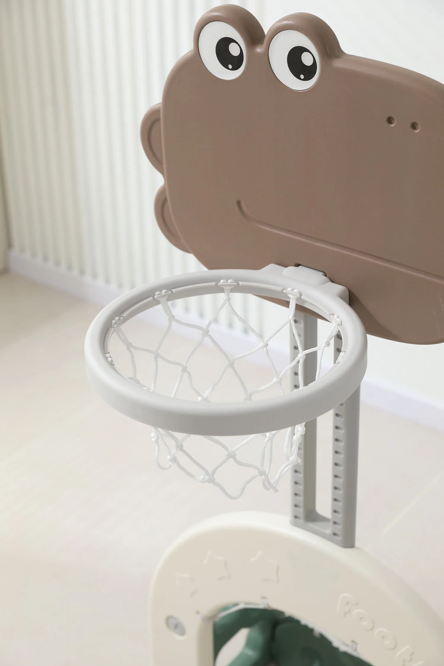 Стойка баскетбольная и хоккейные/футбольные ворота UNIX Kids Dino (3 в 1)